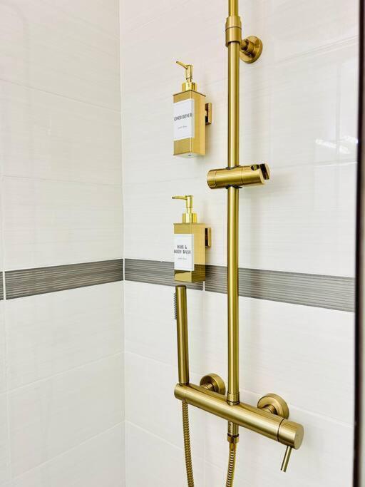 לה גרנד מוט Studio Chic & Cosy Vue Mer, Clim, Parking מראה חיצוני תמונה