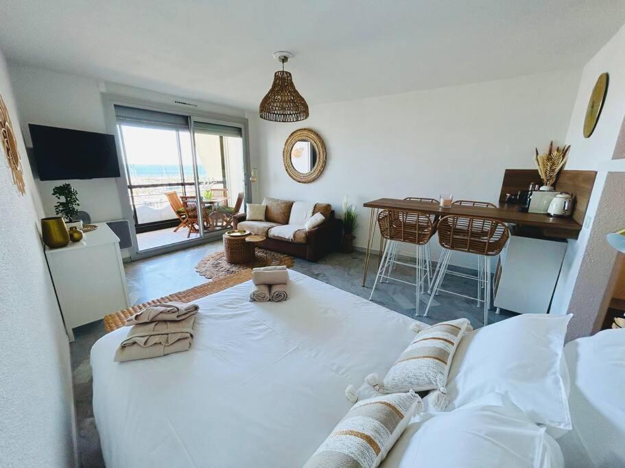 לה גרנד מוט Studio Chic & Cosy Vue Mer, Clim, Parking מראה חיצוני תמונה